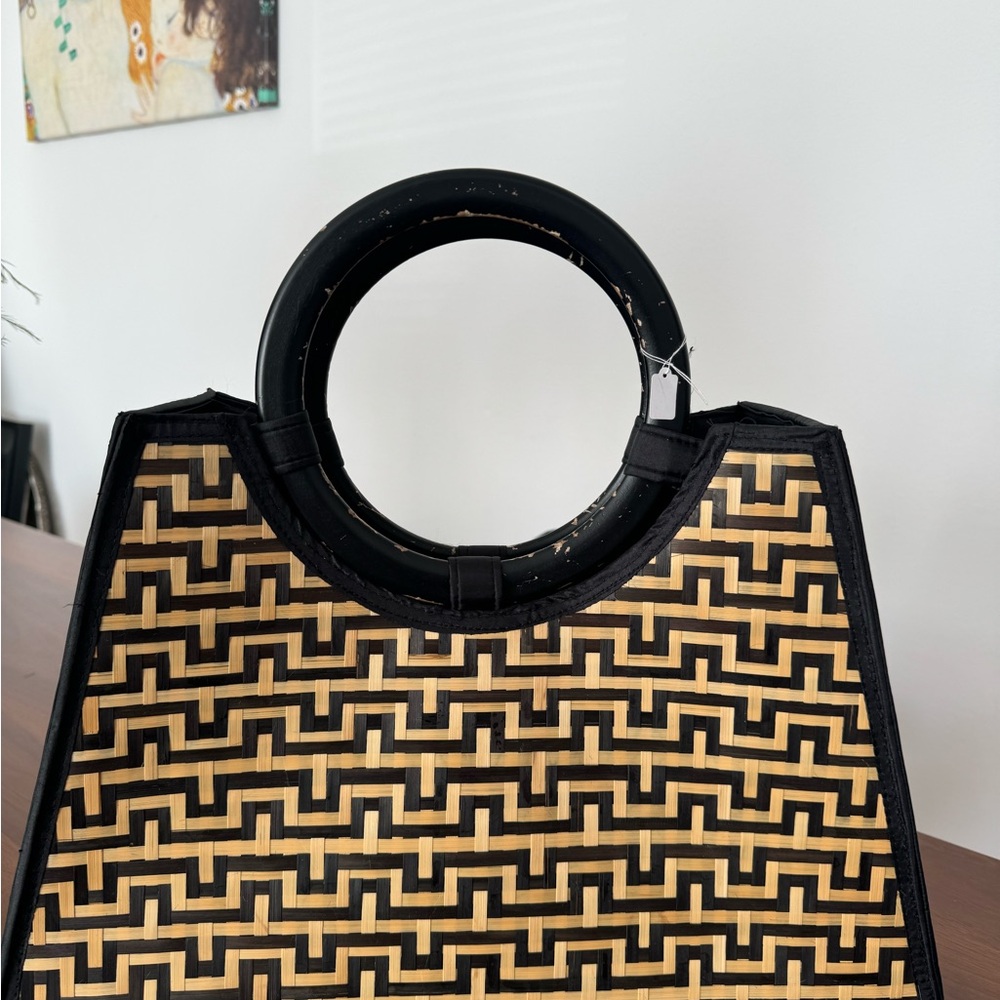 Geometric Black and Tan Handbag
